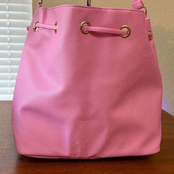 NWT Juicy Couture Pink Tote Bucket Bag Shoulder & Crossbody with Removable Strap - Picture 5 of 11